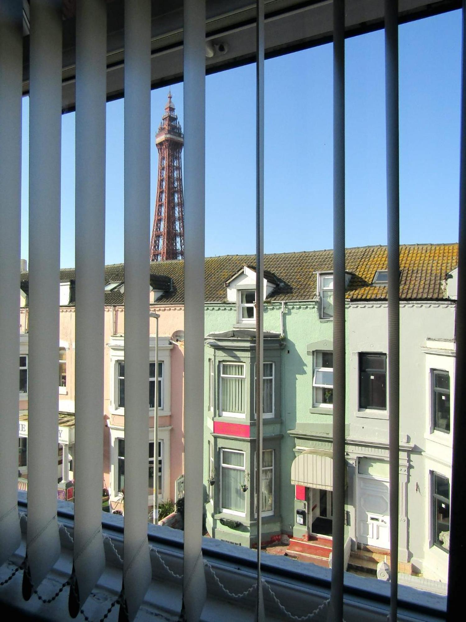 Wilsons Hotel - Blackpool Tower View Luaran gambar